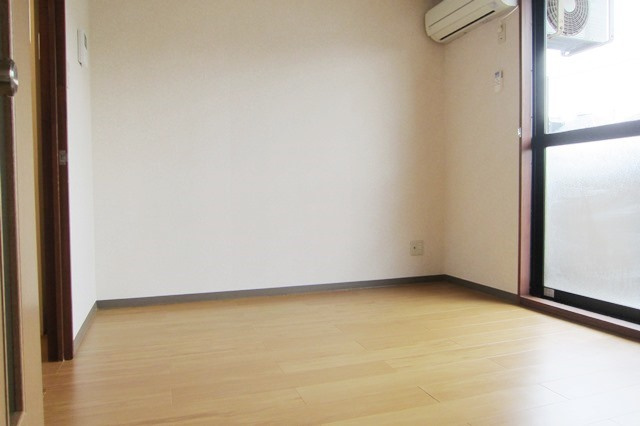 ラ・カーサ　壱番館の居間・リビング|別号室の参考写真です。