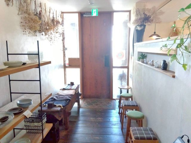 【玄関】 | 三島市御園 売店舗 ES05976 | 三島市御園　店内入り口