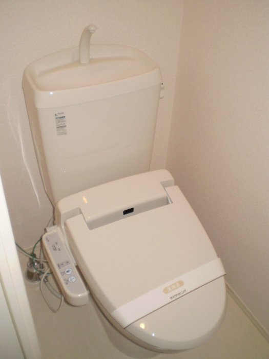 ユーハウスのトイレ|温水洗浄暖房便座