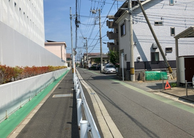 【展望】 | メゾン・ド・ヴァルセ | 景色重視でお家選ぶをするとスーパーが遠い！学校が遠い！など生活をするうえで利便性で困ることもあります。まず一度現地を見学する際に、周辺の施設などがあるかを確認し、暮らし始めた後のことを想像しましょう。