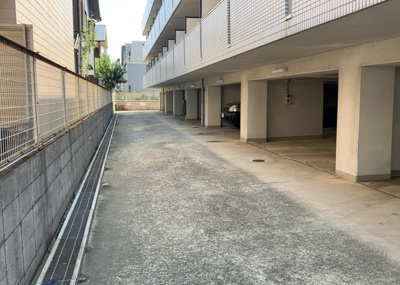 【駐輪場】 | メゾン・ド・ヴァルセ | マンションの駐輪場は、事前に空きがあるか確認を取ると安心です。せっかく入居したのに駐輪スペースがない！なんてことになったら大変ですよね。そこで、内見時や購入前にはまず事前に確認しておくと良いでしょう。