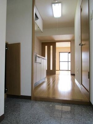 【玄関】 | アン・ソレイエ