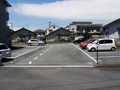 【駐車場】 | アン・ソレイエ