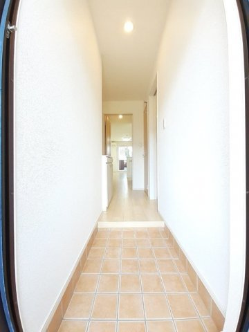 クレシェンテ周南Ｂの玄関