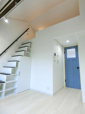 【居間・リビング】 | ハーミットクラブハウス三ツ沢南町Ⅱ