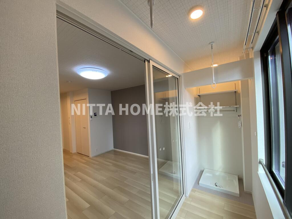 ルミエール　弥栄Ⅱのバルコニー|人気のサンルームもありますよ◆