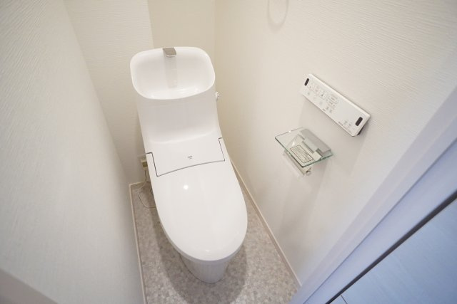 Clair逆瀬川（クレール）のトイレ