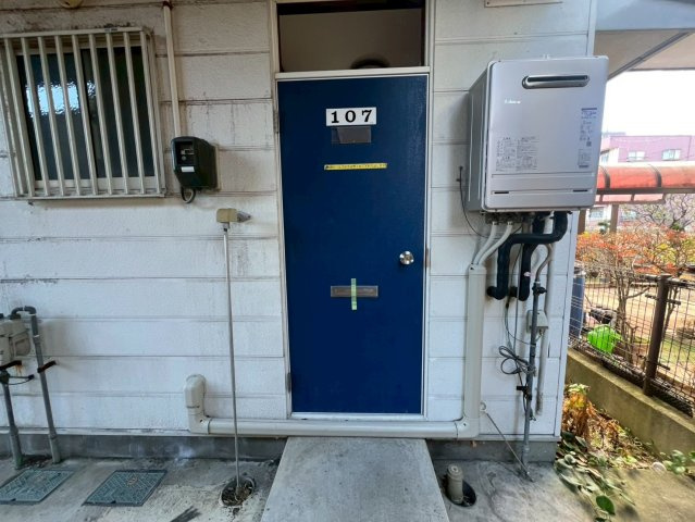 コーポイトウのエントランス