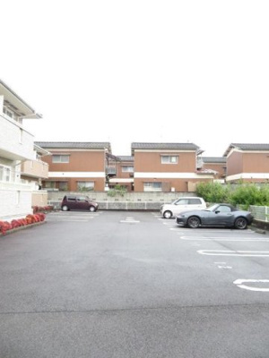 【駐車場】 | フルール　Ｂ | 駐車場です