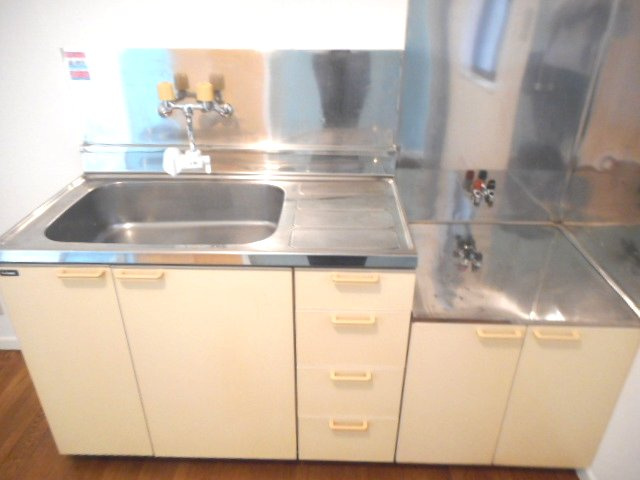 ミヤゴハイツ1のキッチン