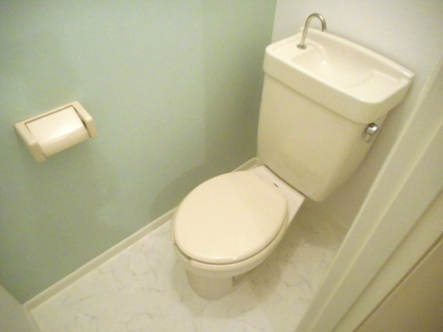 ミヤゴハイツ1のトイレ