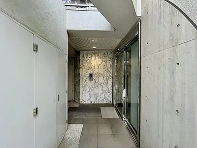 【玄関】 | プリオーレ夙川さくら道