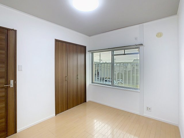 パレスロゼの洋室