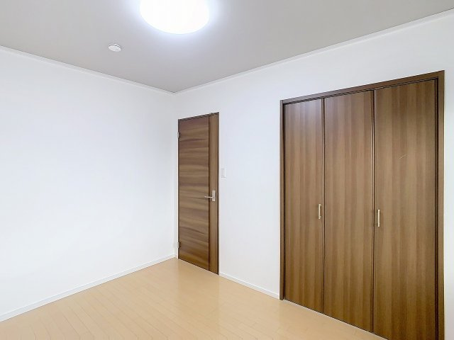 パレスロゼの洋室