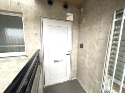 【エントランス】 | リバーサイド南末広六番館