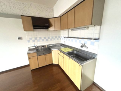 【キッチン】 | リバーサイド南末広六番館