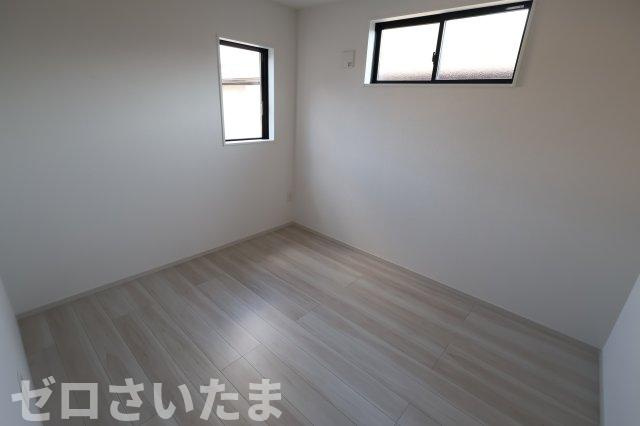 《仲介手数料無料》蓮田市馬込５丁目32新築一戸建てリガーレの洋室