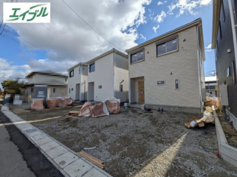 小牧市大字二重堀　新築戸建　5号棟の外観|防犯カメラ設置
スーパー・コンビニ近く