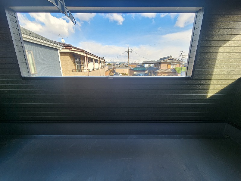 小牧市大字二重堀　新築戸建　１号棟のバルコニー|雨でも安心インナーバルコニー