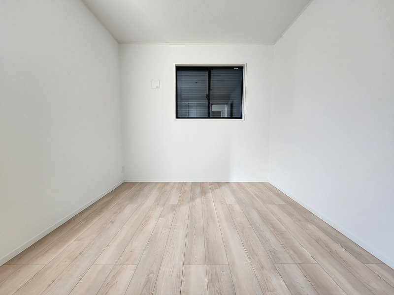 小牧市大字二重堀　新築戸建　１号棟の洋室|個人の部屋や寝室として使える洋室です