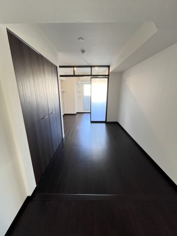 大阪市都島区中野町２丁目の賃貸マンションの居間・リビング