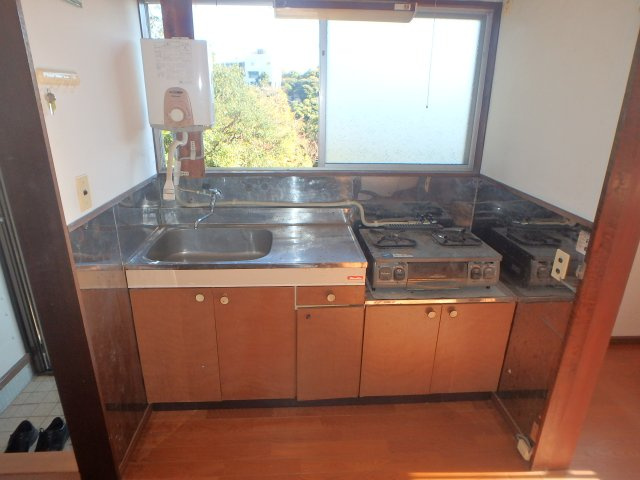 S1751H　パレスサイドヴィラ中古住宅のキッチン