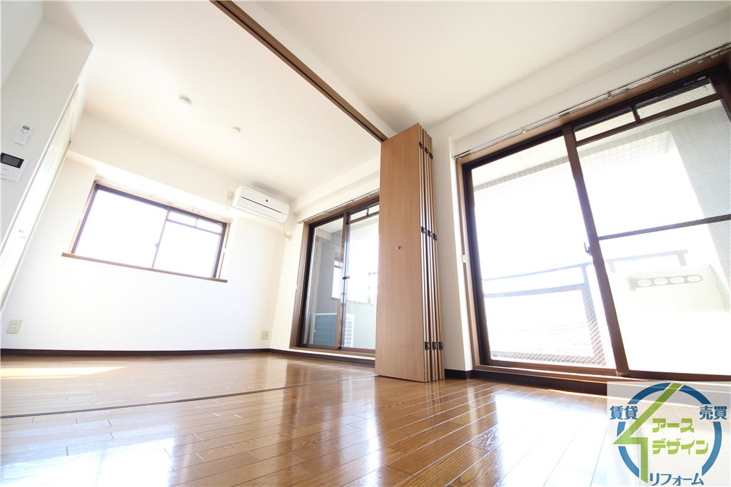 YKハイツ西明石北の居間・リビング|※類似部屋