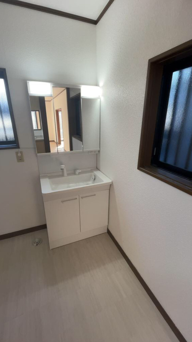 中古戸建　柏市酒井根7丁目の洗面所