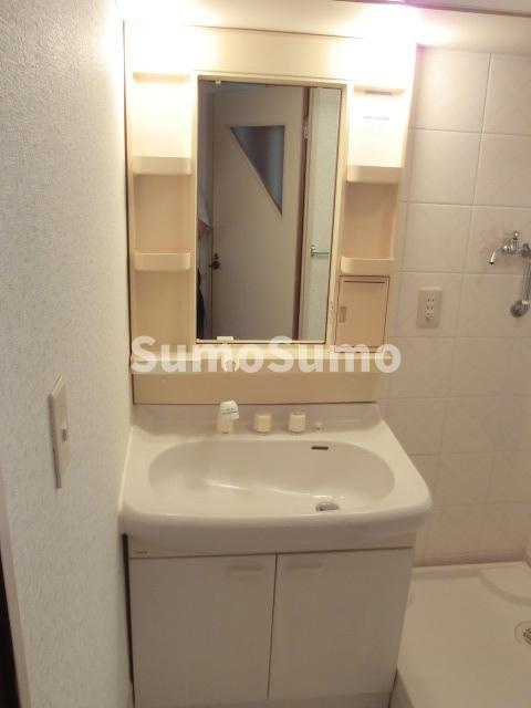 ロイヤルイン高宮の独立洗面台