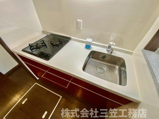 枚方市楠葉並木２丁目の賃貸マンションのキッチン