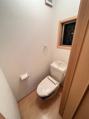 【トイレ】 | クローバーアベニュー | 清潔感あるお手洗い