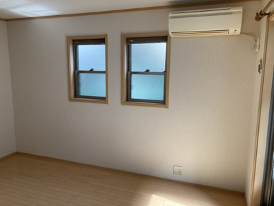 【その他】 | クローバーアベニュー | ２面採光の居室