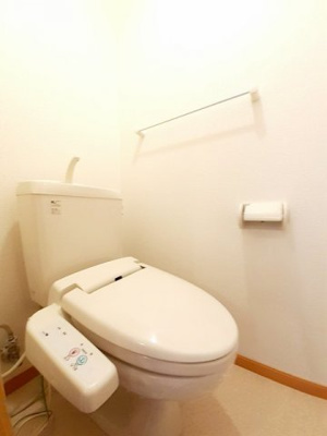 【トイレ】 | アクテュエルＹ | ゆったりとした空間のトイレです