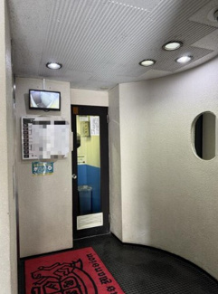 【その他共用部分】 | 清潔感と歓迎感があるエントランスホールとなります。