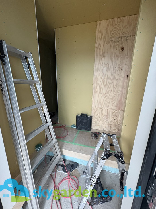 藤沢市大鋸第21　新築戸建　全2棟2号棟の玄関