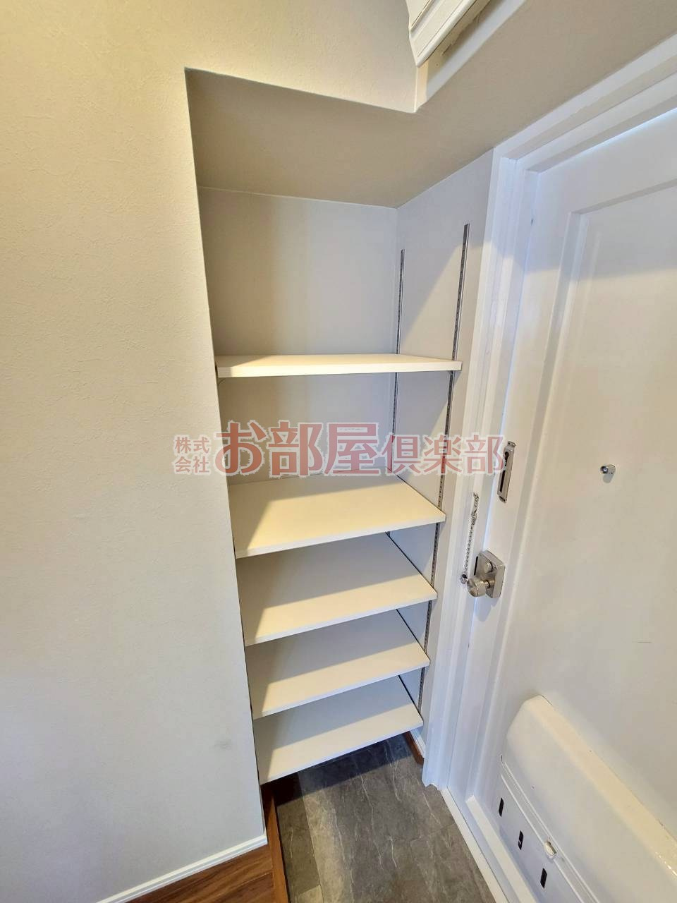 橘センタービルの玄関|同タイプ参考