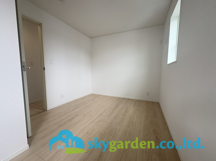 藤沢市大鋸第21　新築戸建　全2棟1号棟の子供部屋|子供のお昼寝に使えるお部屋です