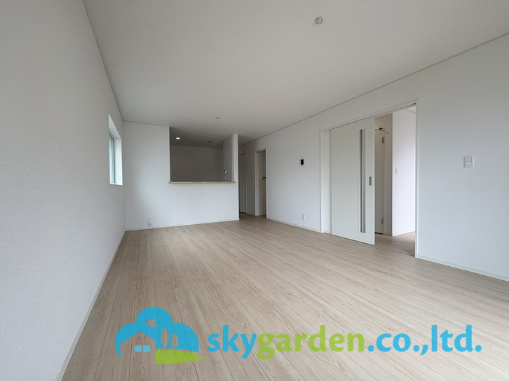 藤沢市大鋸第21　新築戸建　全2棟1号棟の居間・リビング