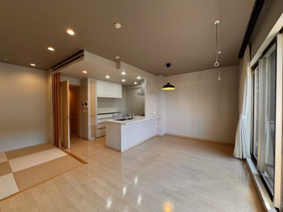 【居間・リビング】 | セントアイナ藤が丘 | 今すぐのご案内可能です！→  0120-336-922　までお気軽にお問い合わせください。