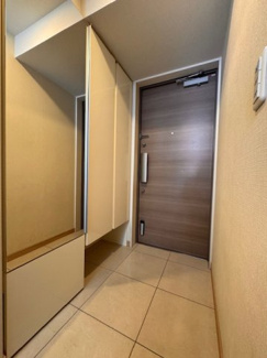 【玄関】 | セントアイナ藤が丘 | 今すぐのご案内可能です！→  0120-336-922　までお気軽にお問い合わせください。