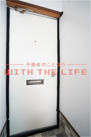 フォレストヴィラⅤ【10,000円キャッシュバック対象物件】の玄関|落ち着いた玄関です
現状優先