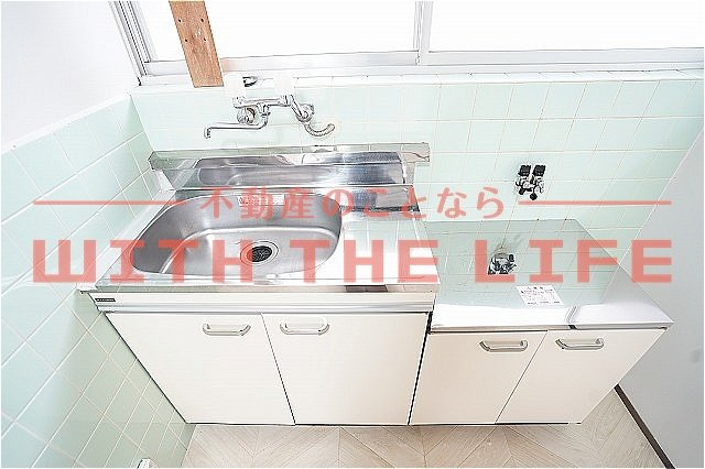 フォレストヴィラⅤ【10,000円キャッシュバック対象物件】のキッチン|コンパクトなキッチンで掃除もラクラク
現状優先