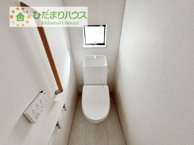 【トイレ】 | 土浦市右籾2448番　新築戸建　A号棟 | トイレは1F、2F共に完備！取り合いになることがありませんね(^^)/