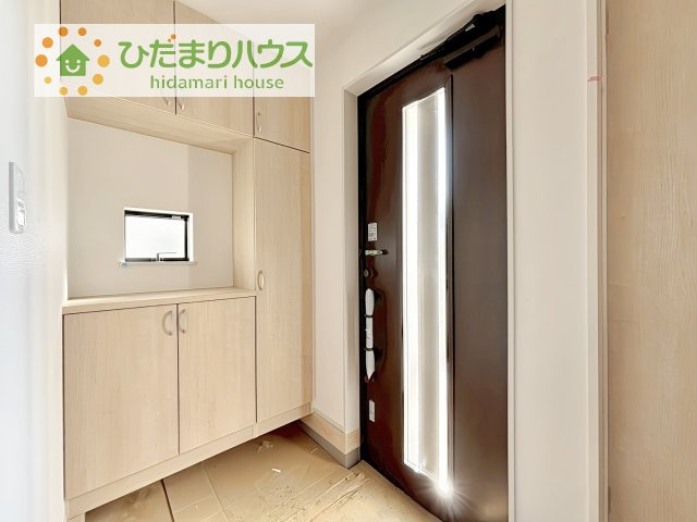 【玄関】 | 土浦市右籾2448番　新築戸建　A号棟 | 使い勝手の良い大きなシューズボックス☆乱雑になりがちな玄関をスッキリ見せてくれます！