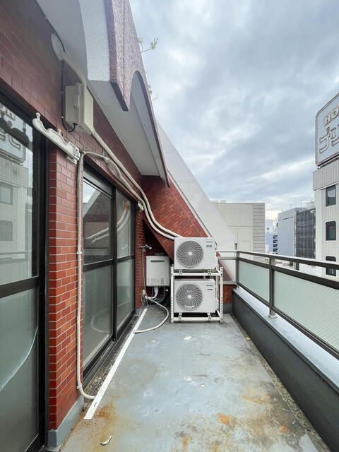 ウスダム・コーヅ池之端ハイツのバルコニー