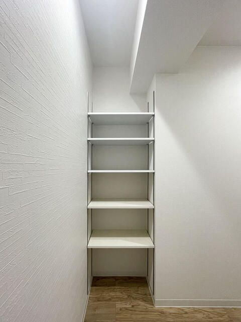 ウスダム・コーヅ池之端ハイツの収納