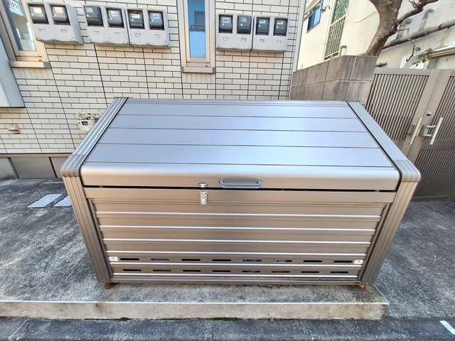 鈴木館３ｒｄのその他共用部分|ダストボックス
