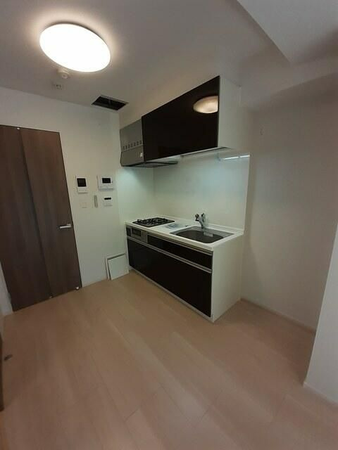 ラ・ポーズ　ゾーのキッチン