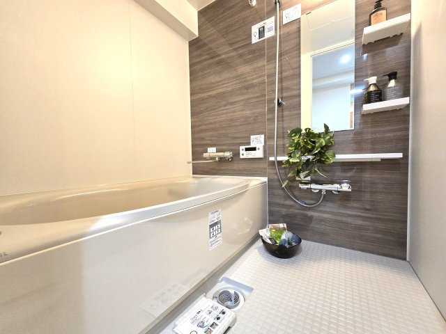 サーパス寺塚の浴室