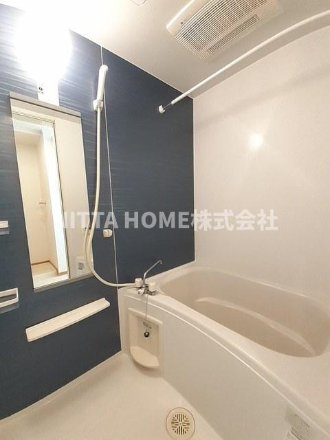 アイビーフラットＡの浴室|浴室乾燥機も設置済み♪